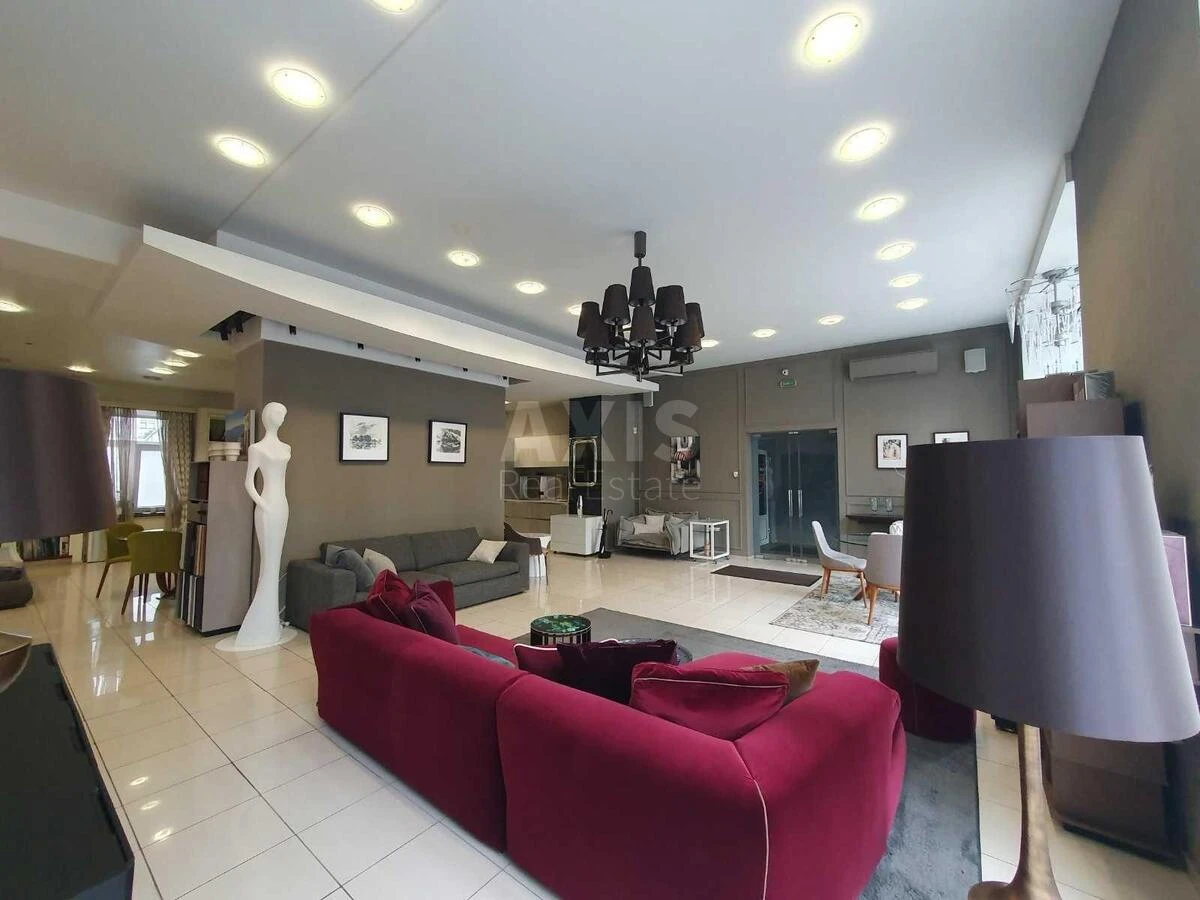 Объект торговли ул. Верхний Вал 30, 187м2671383