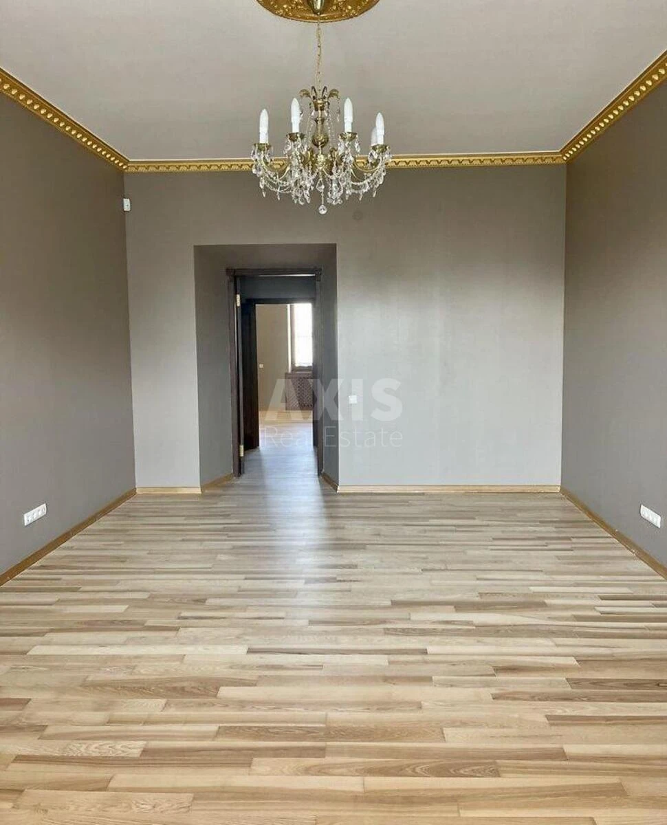 Office vul. Rustaveli Shota 23, 160m2652221