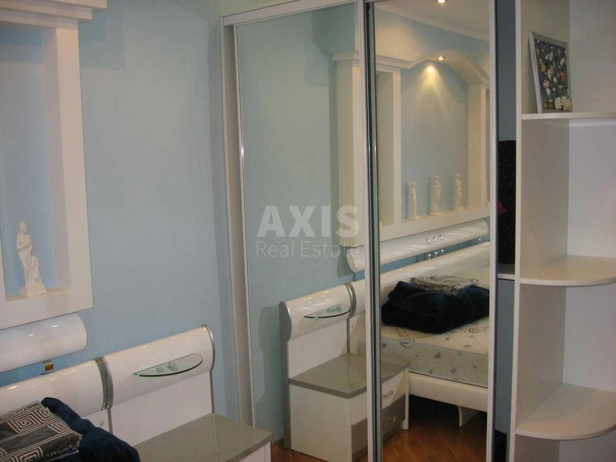 3k apartment vul. Students'ka 714207