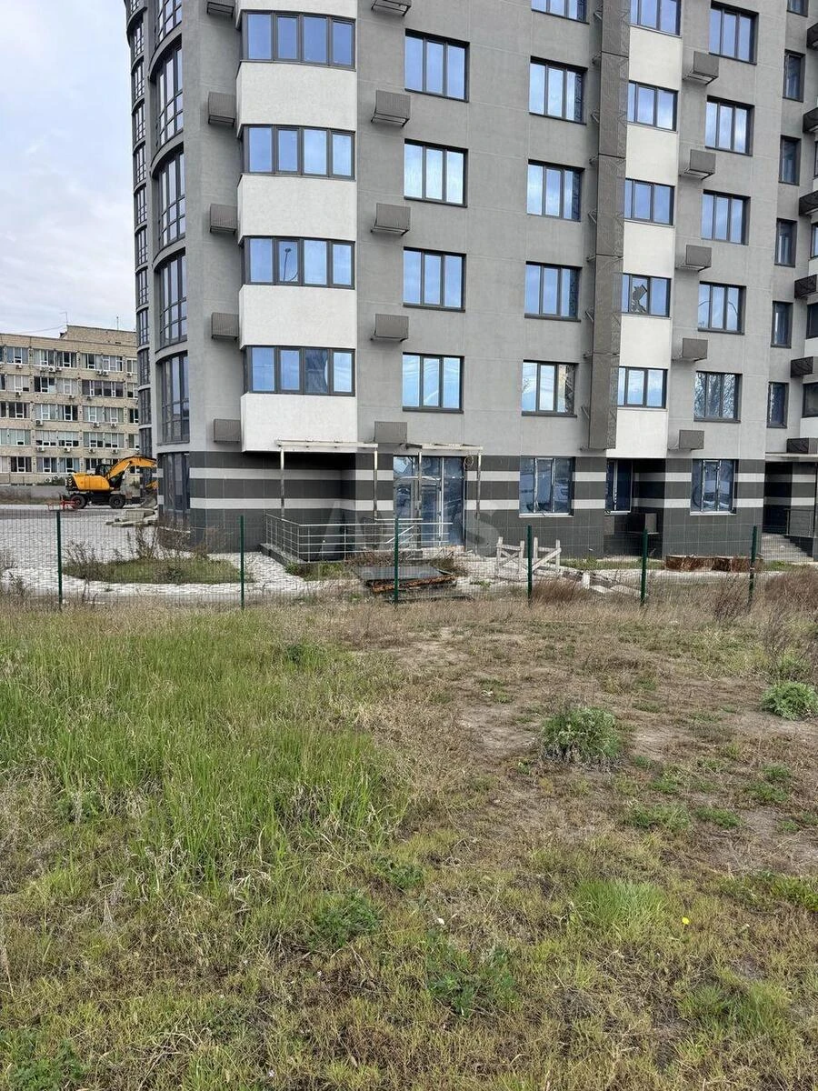 Объект торговли ул. Нарбута Георгия 1А, 65м2675600