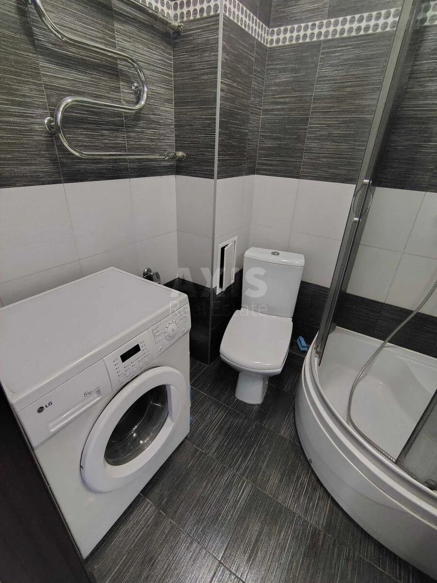 1к квартира спуск Кловский 20671604