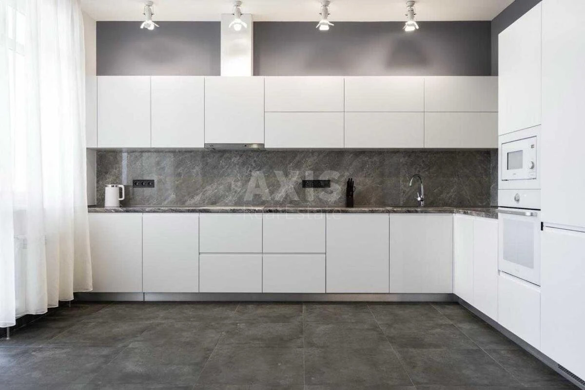 2k apartment vul. Preobrazhens'ka 8Б67469