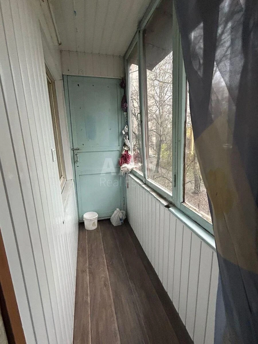 1k apartment vul. Lypkivs'kogo Vasylja Mytropolyta 15623582