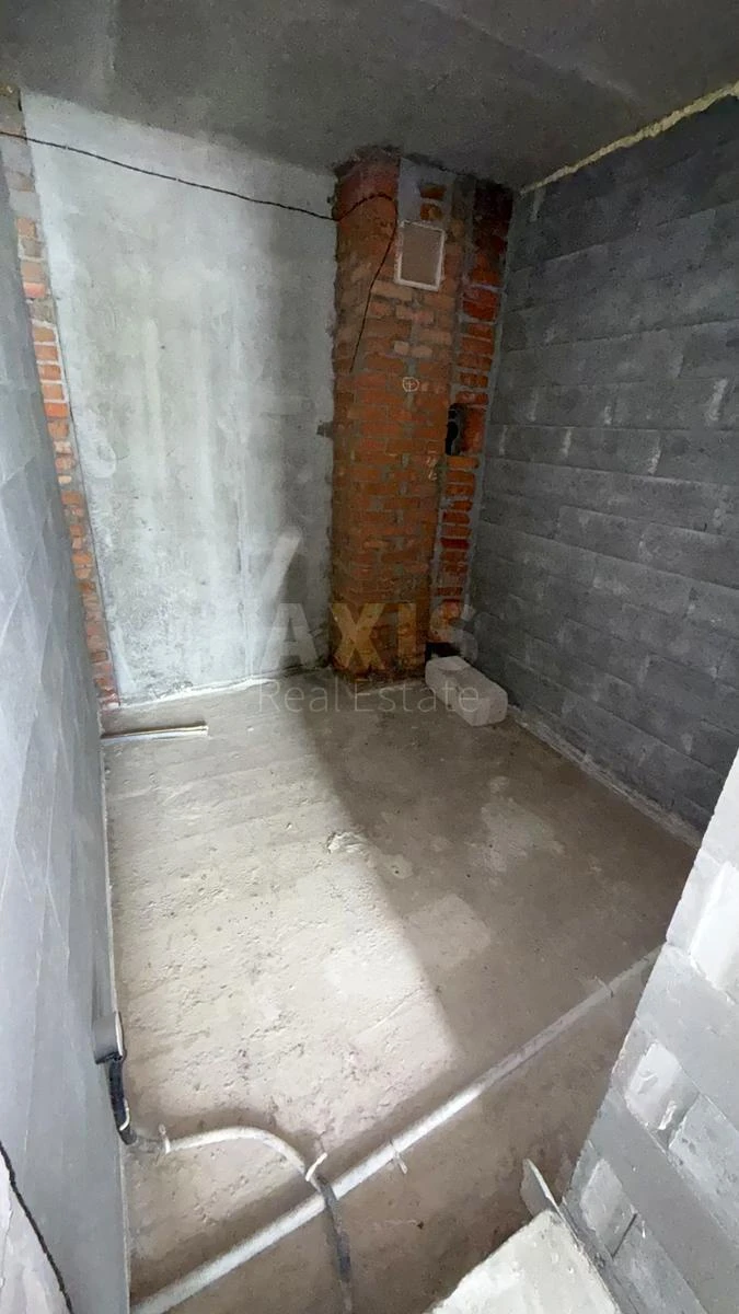 3к квартира ул. Александра Олеся 8/17664105