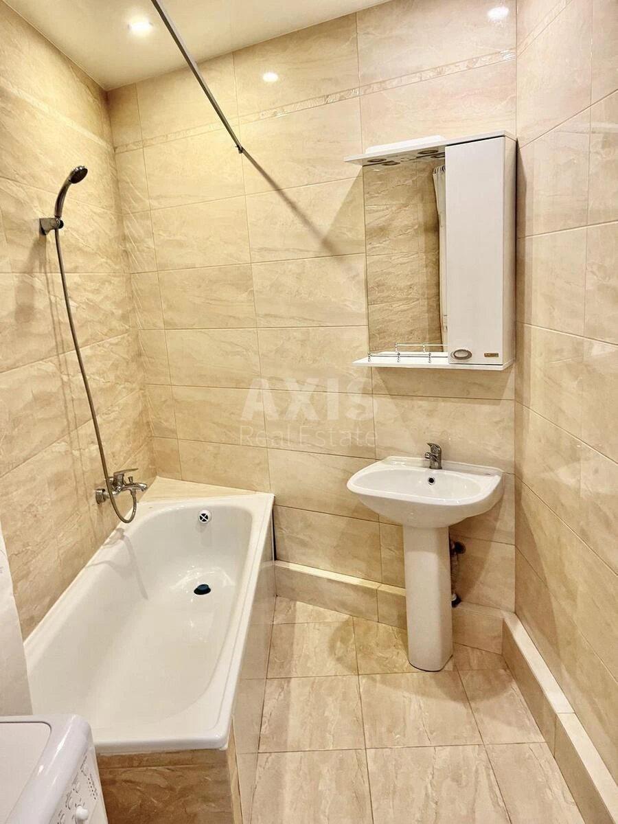 1к квартира ул. Русовой Софии 648365