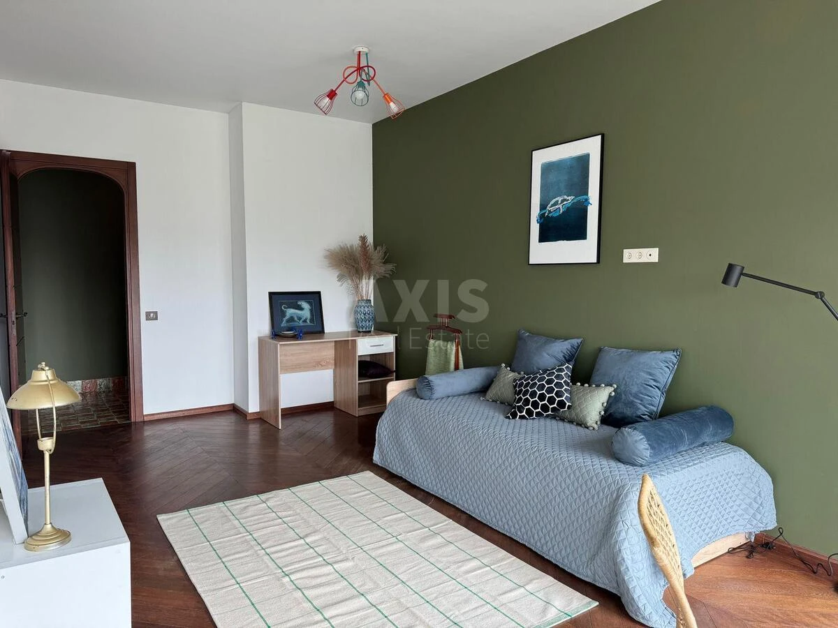 4k apartment vul. Zvirynec'ka 5255109