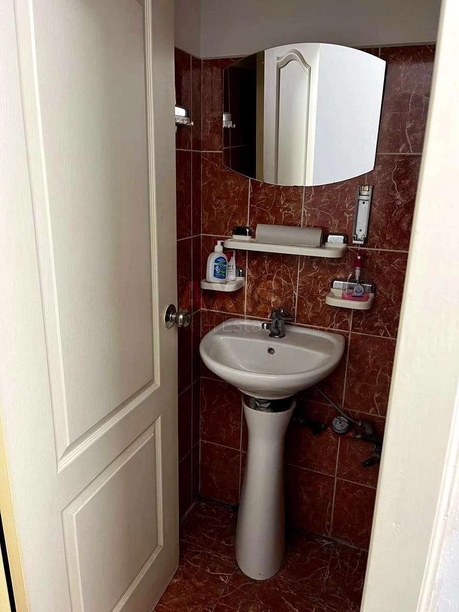 Office bul. Mykoly Mikhnovskoho 32, 35m2655674