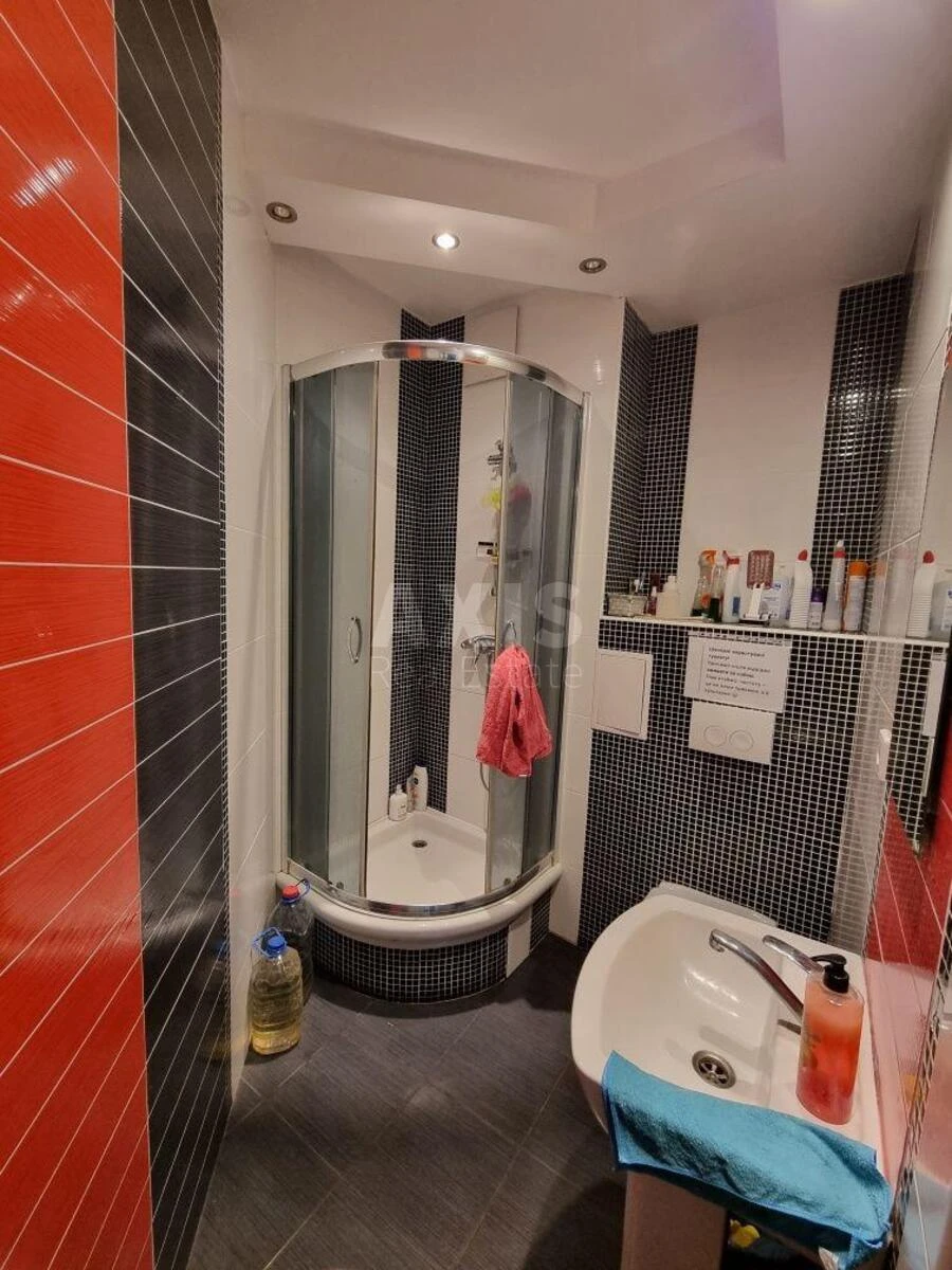 Офис ул. Мишуги Александра 12, 116м2634444