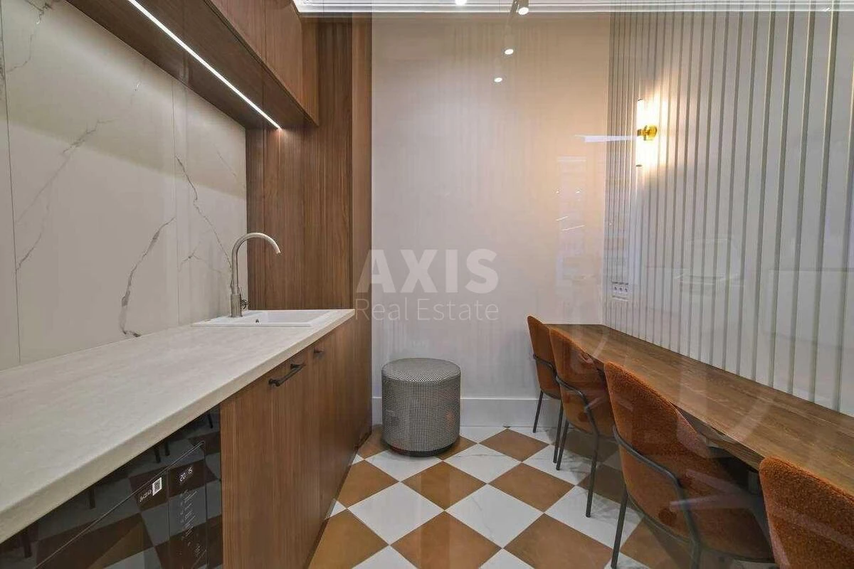 Офис ул. Руставели Шота 1, 70м26753610