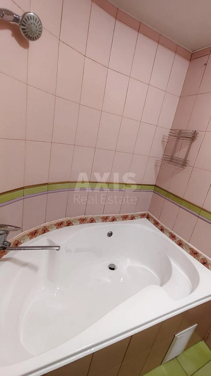 2к квартира пр-т Голосеевский 82672909