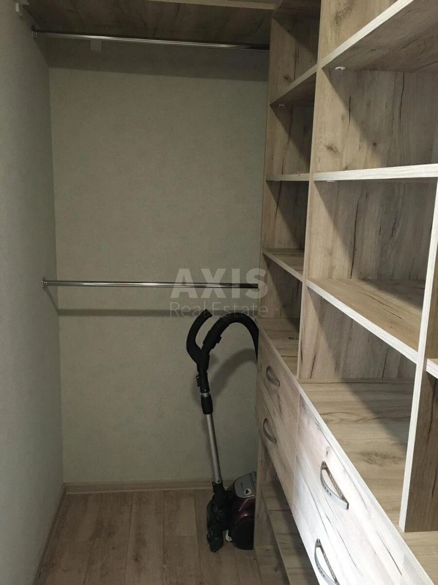 1k apartment vul. Kombinatna 25А557238