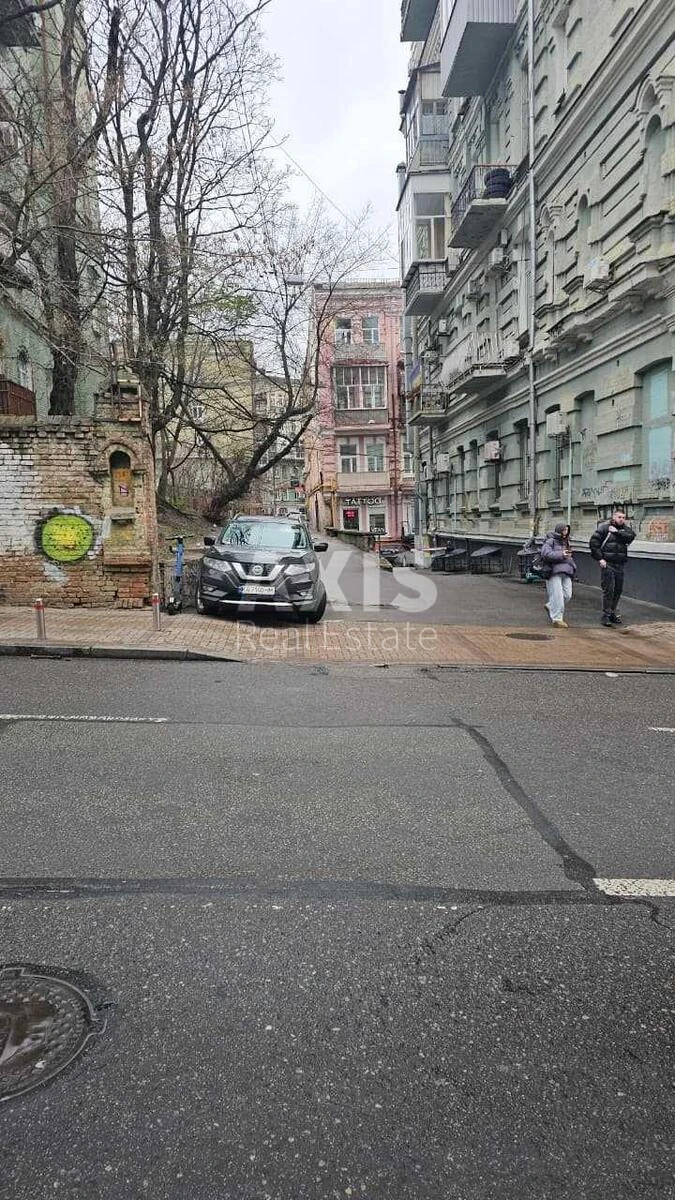 Объект торговли ул. Михайловская 22, 20м2635751