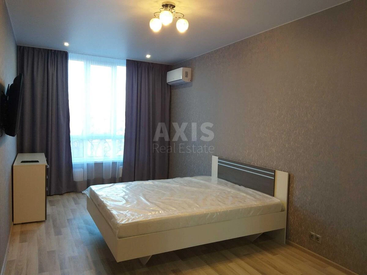 2k apartment vul. Kahovs'ka 606474410