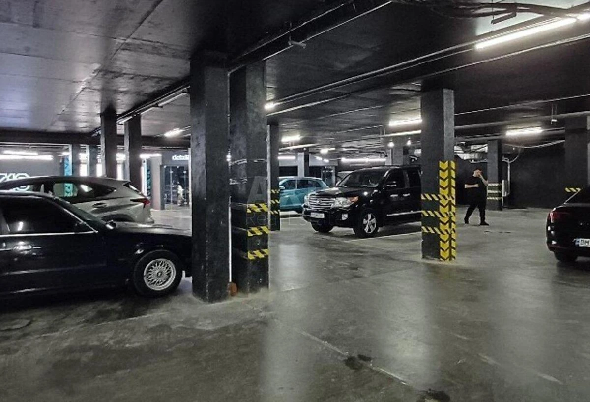 2k apartment vul. Dragomyrova Myhajla 14А340303