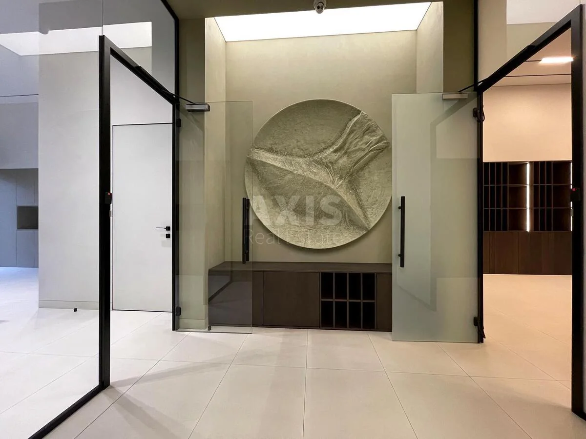 Office vul. Myhajla Maksymovycha 28Е, 267m2