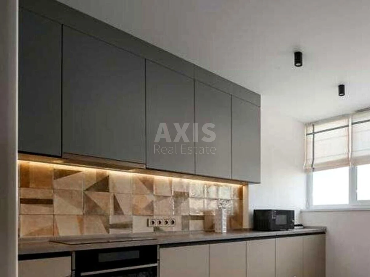 2k apartment pr-t Komarova Kosmonavta 4666548