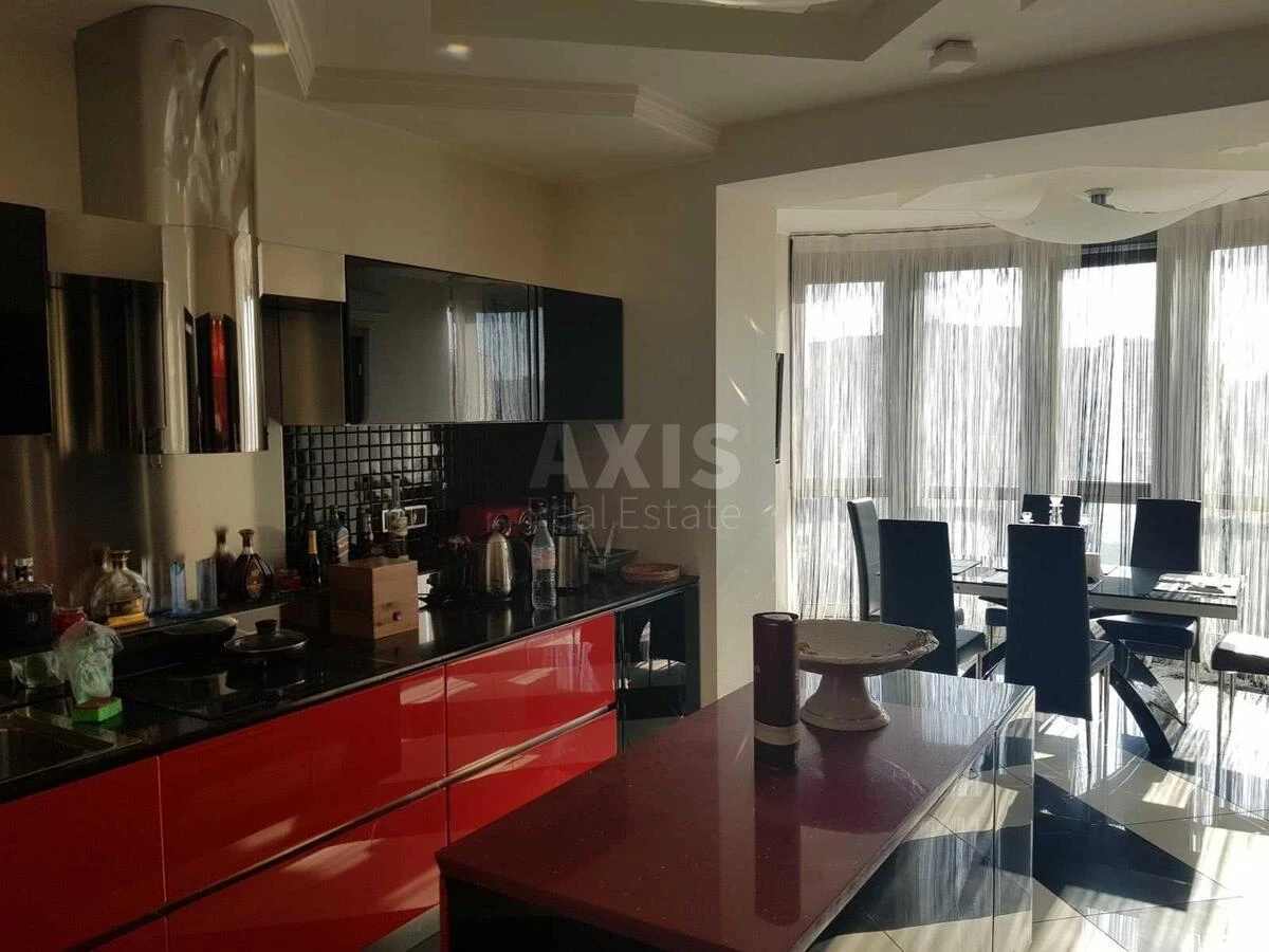 4k apartment pr-t Volodimira Іvasyuka 4667995