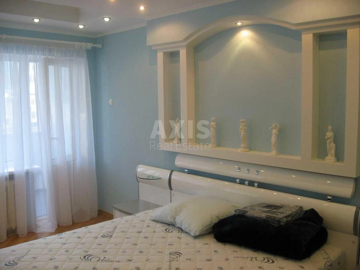 3k apartment vul. Students'ka 714205
