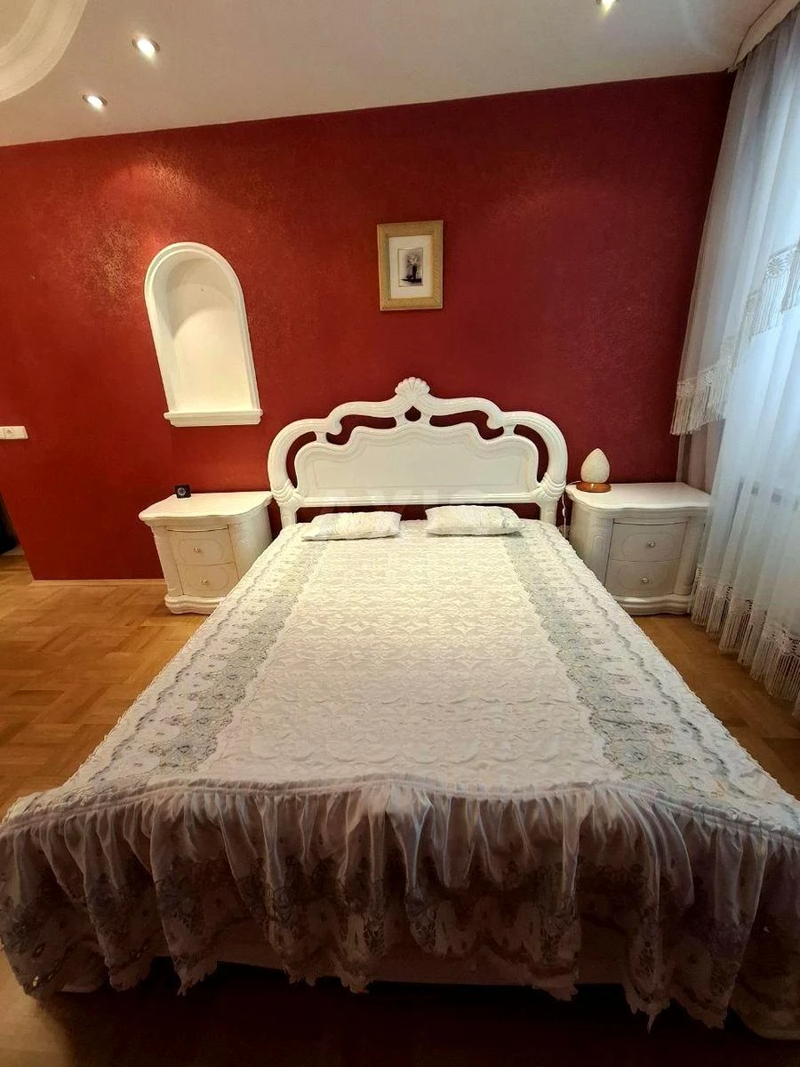 3k apartment bul. Lesi Ukrai'nky 21633113