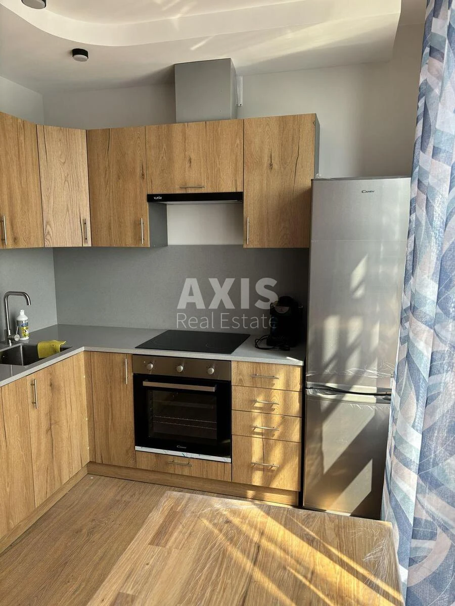 1k apartment pr-t Stepana Bandery Thirty-two D64516