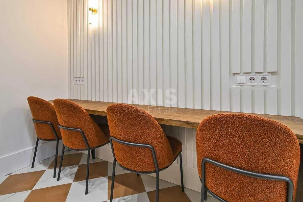 Офис ул. Руставели Шота 1, 70м26753611