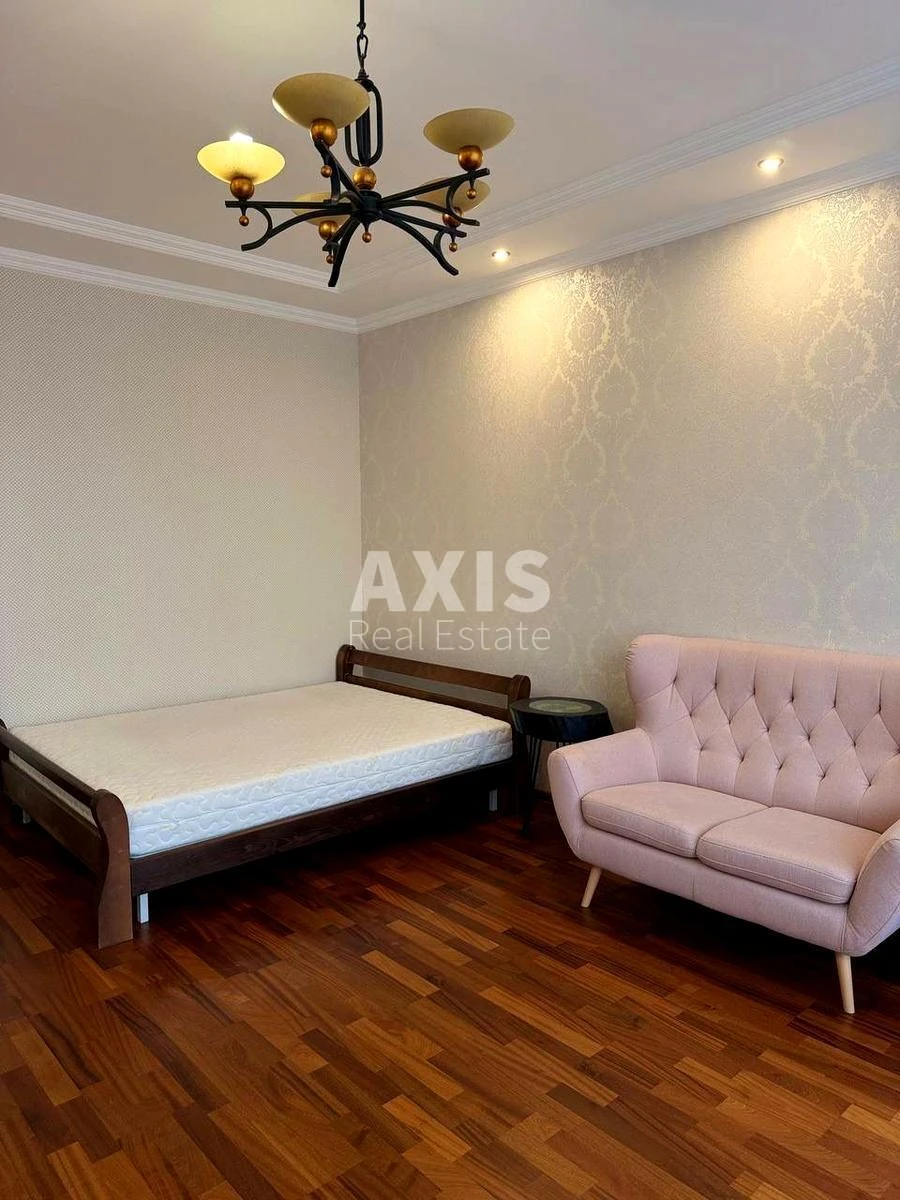 3к квартира ул. Антоновича 1036885610