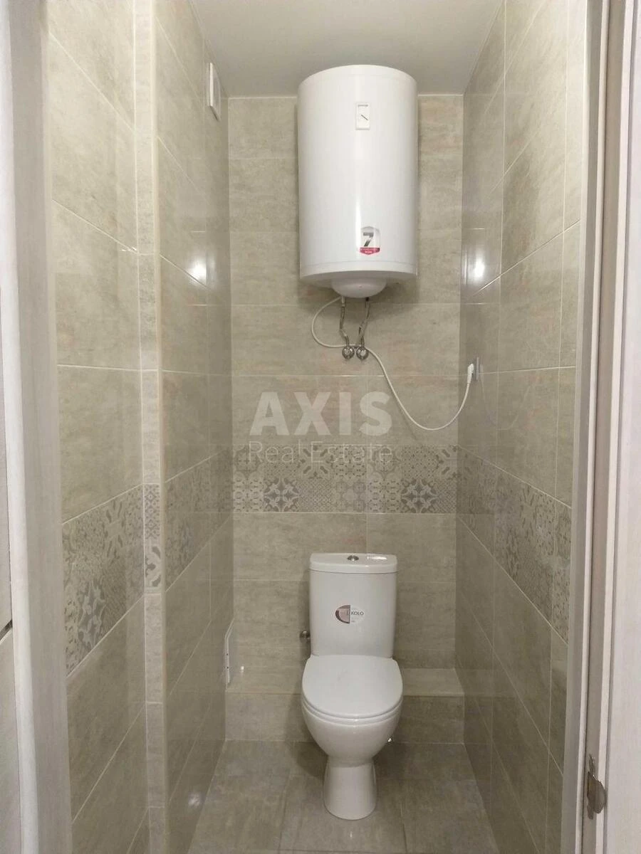 2k apartment vul. Kahovs'ka 606474411