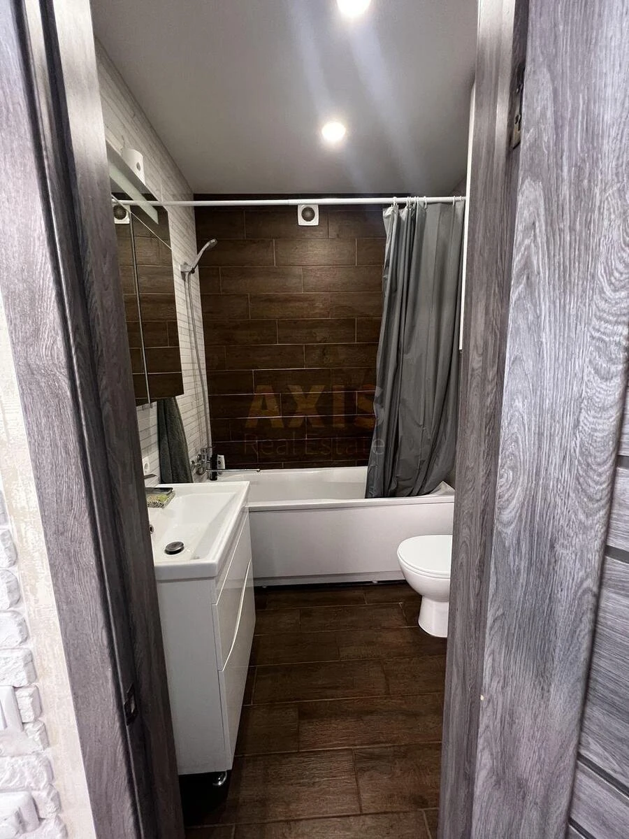 1k apartment vul. Radystiv 326840710