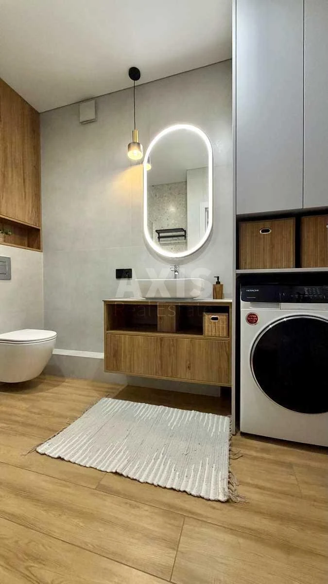 1k apartment nab. Dniprovs'ka 8713518