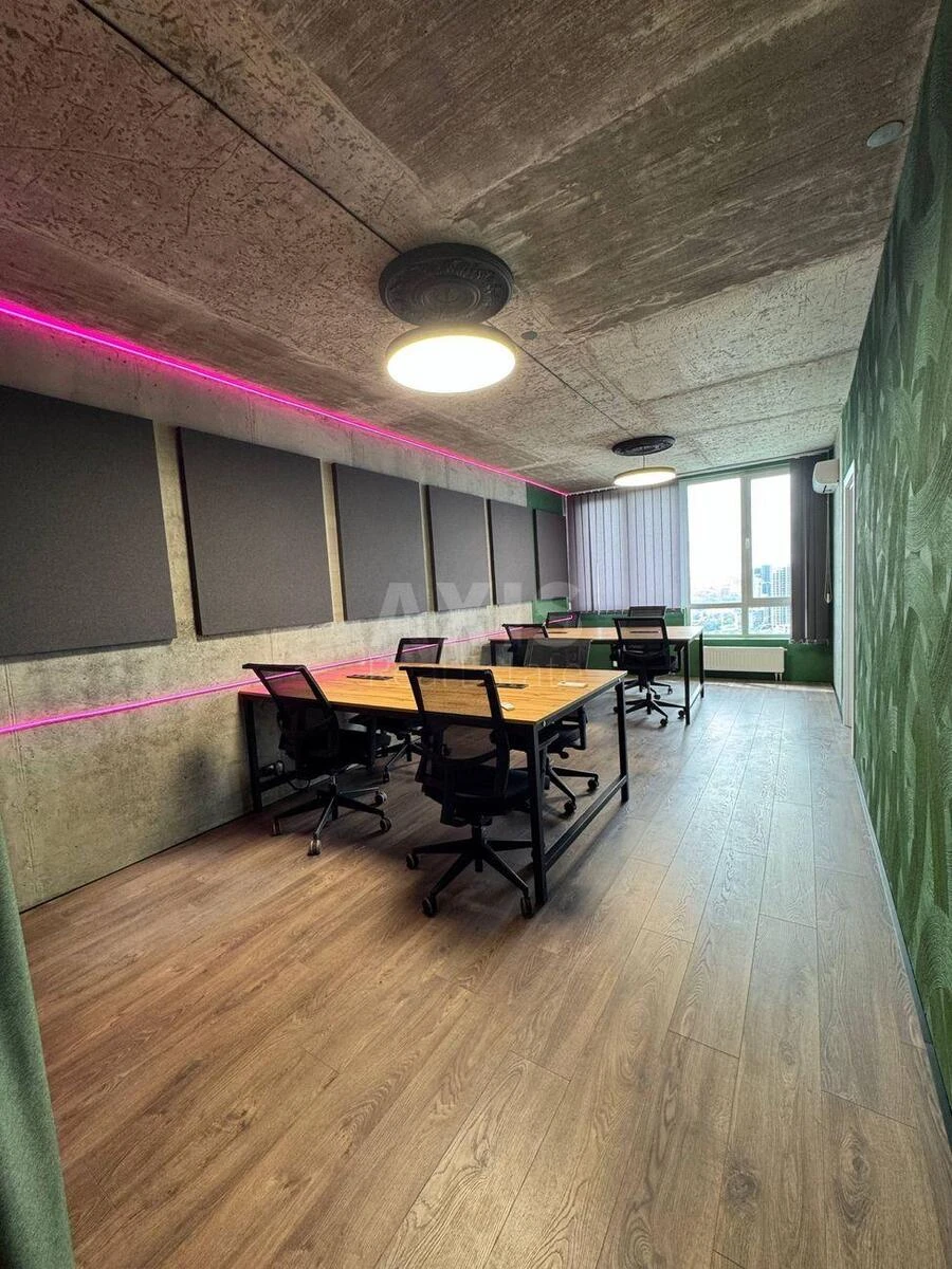 Office vul. Mykhayla Boychuka 41Б, 100m2698220