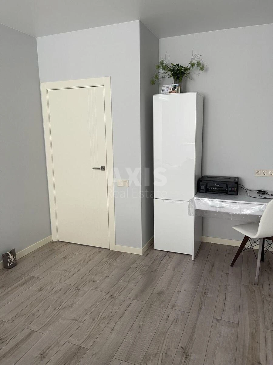 1k apartment vul. Yulia Zdanovska 34Б697022