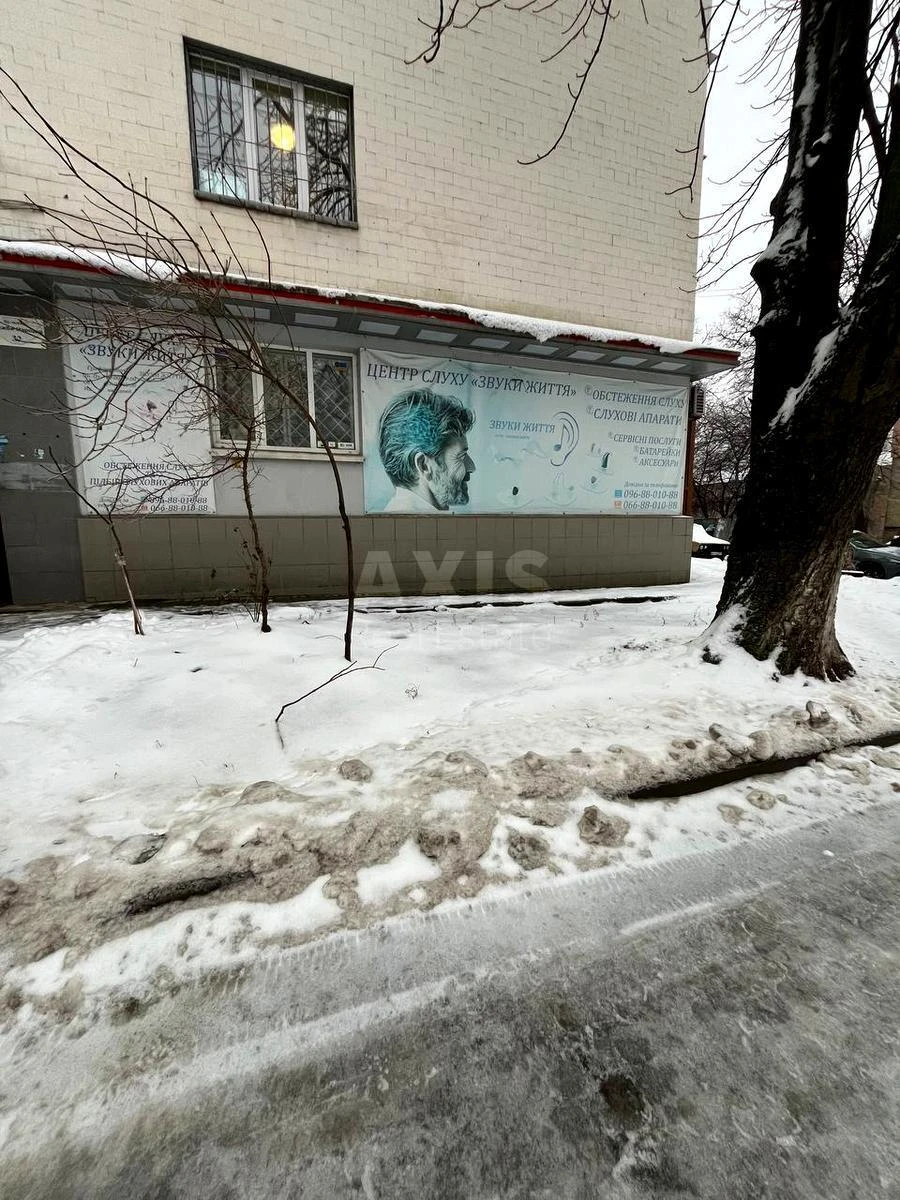 Office bul. Mykoly Mikhnovskoho 32, 35m2655676