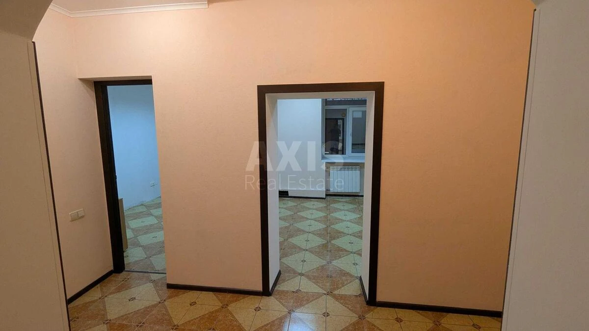 Office vul. Andriya Verkhohlyada 18, 60m2669520