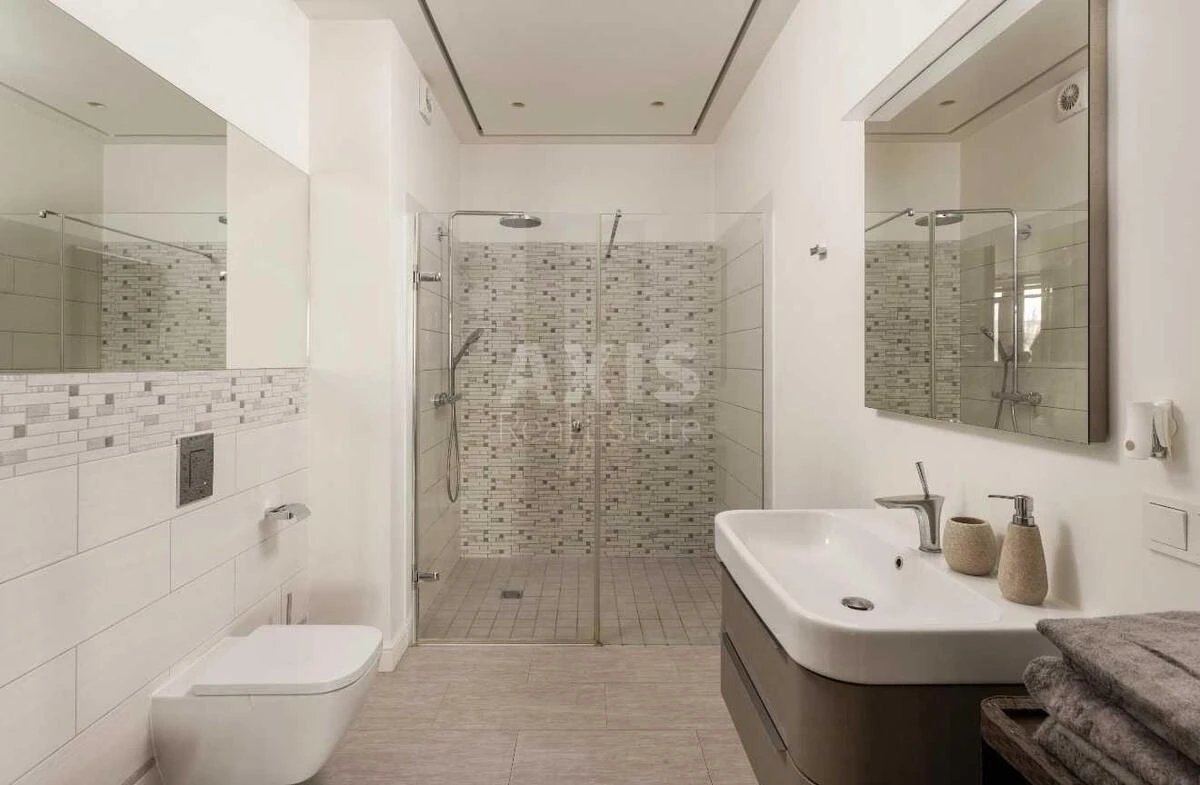 4k apartment vul. Zhyljans'ka 596706517