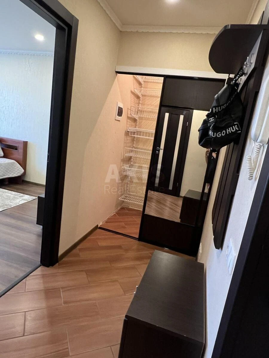 1k apartment vul. Rajduzhna 16643313