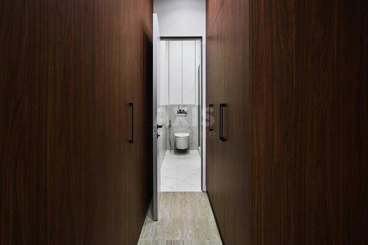 Office vul. Rustaveli Shota 1, 70m26753612