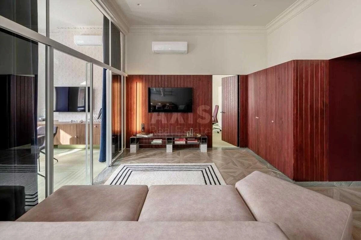 Офис ул. Руставели Шота 15Б, 135м2672020