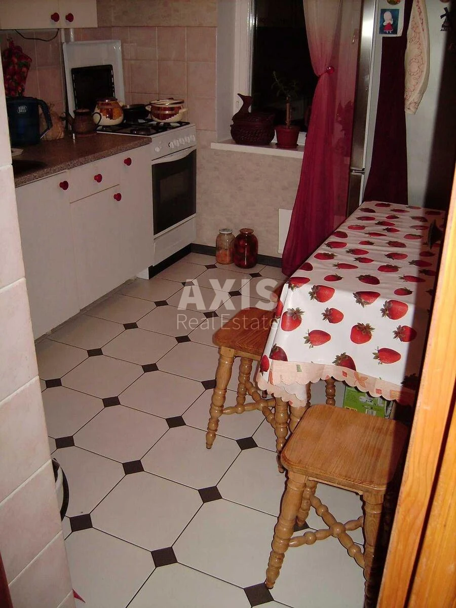 1k apartment vul. Chervona kalyna 4Г636281