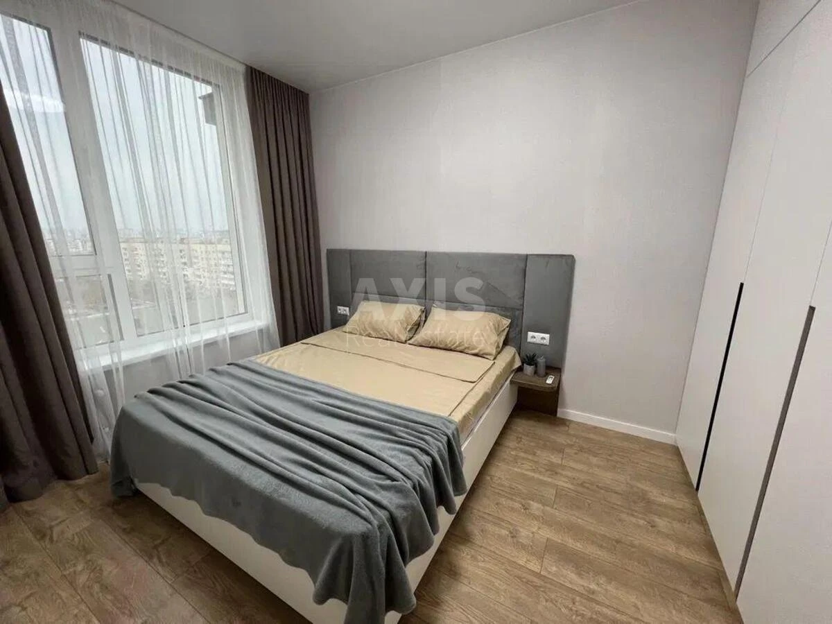 1k apartment vul. Ismayila Hasprynskoho 3656571
