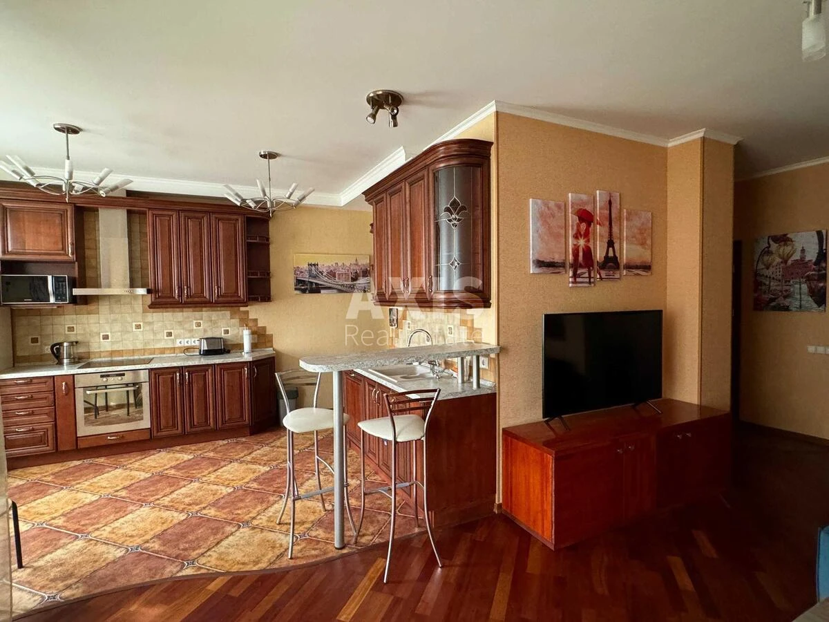 2к квартира ул. Щекавицкая 30/39632380