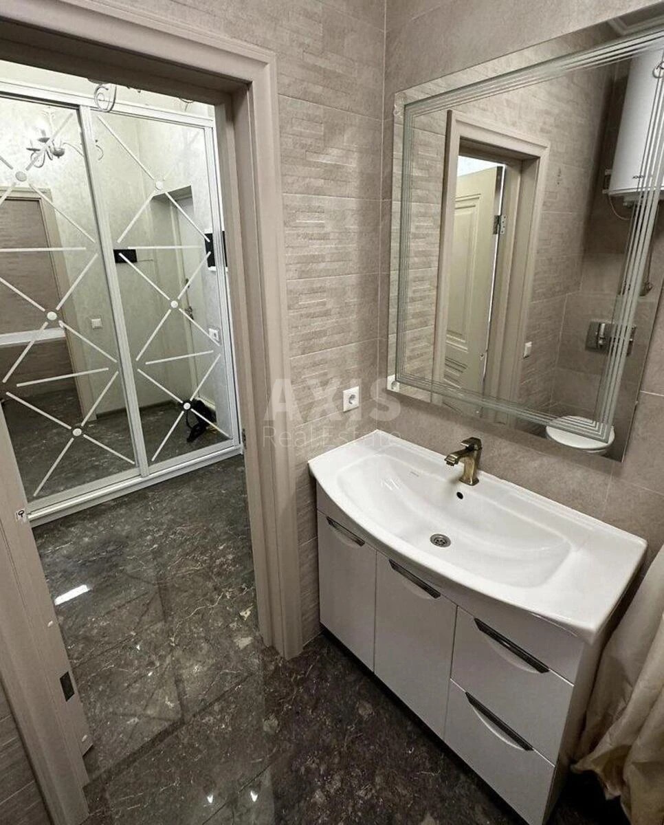 1k apartment doroga Naberezhno-Rybal's'ka 3663604