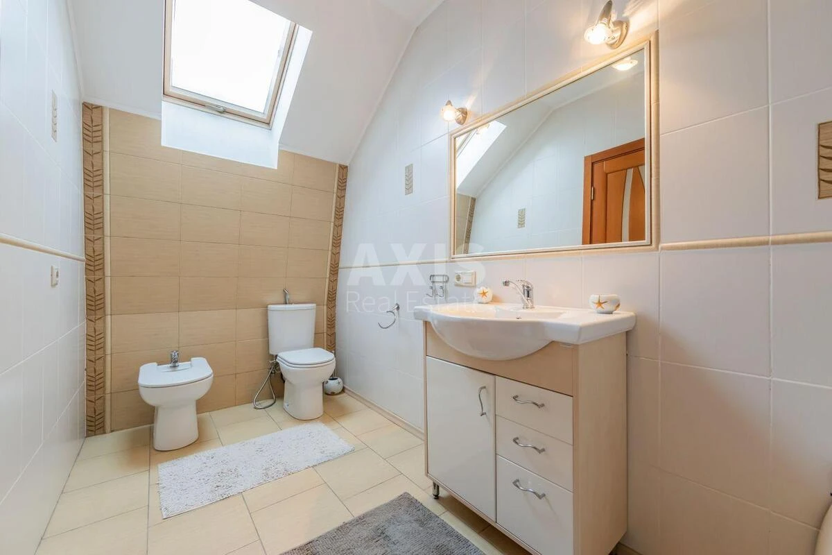 Дoм пер. Малокитаевский, 716м2, город Киев525257