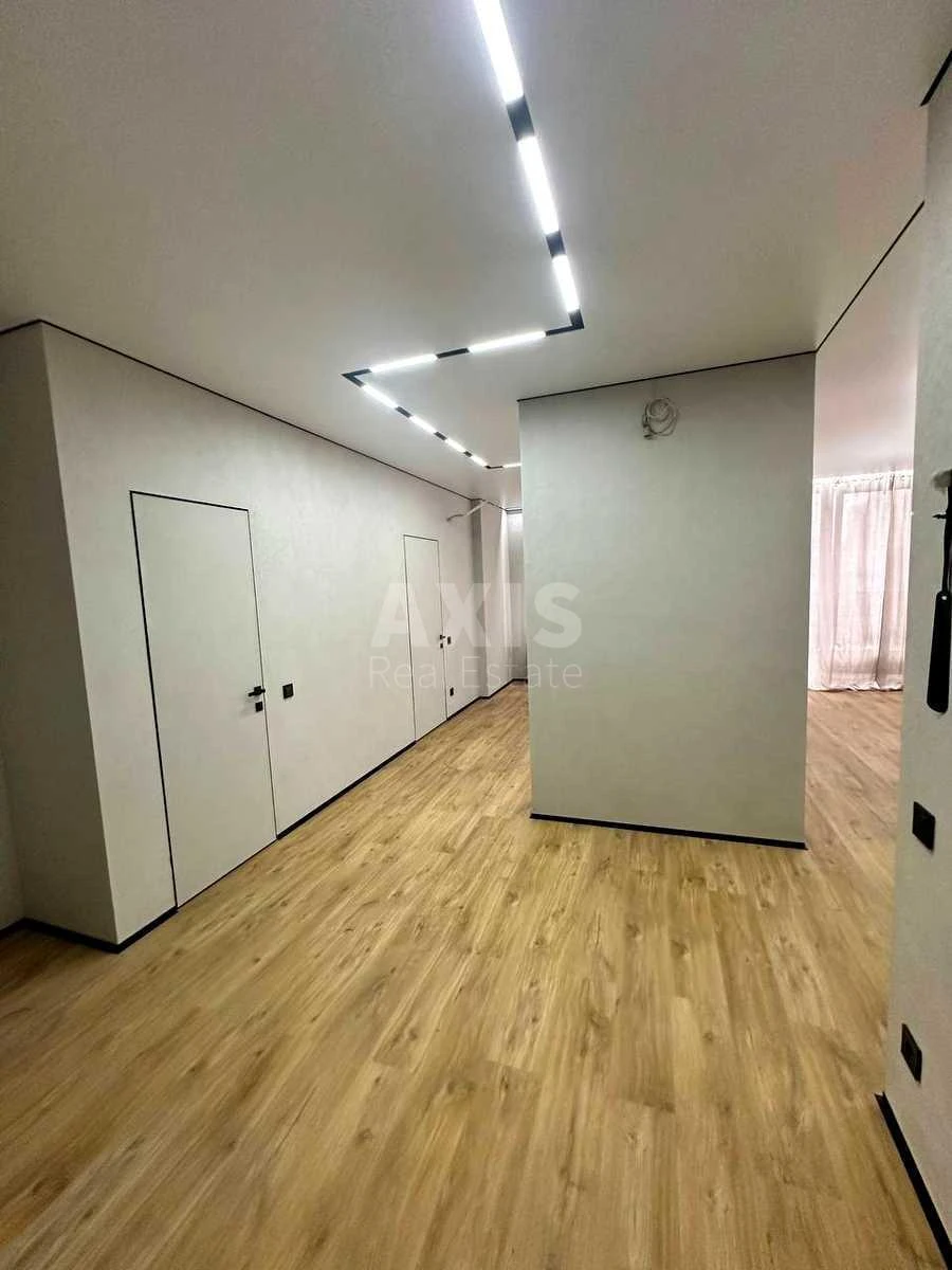 Офис наб. Днепровская 18А, 65м2708601