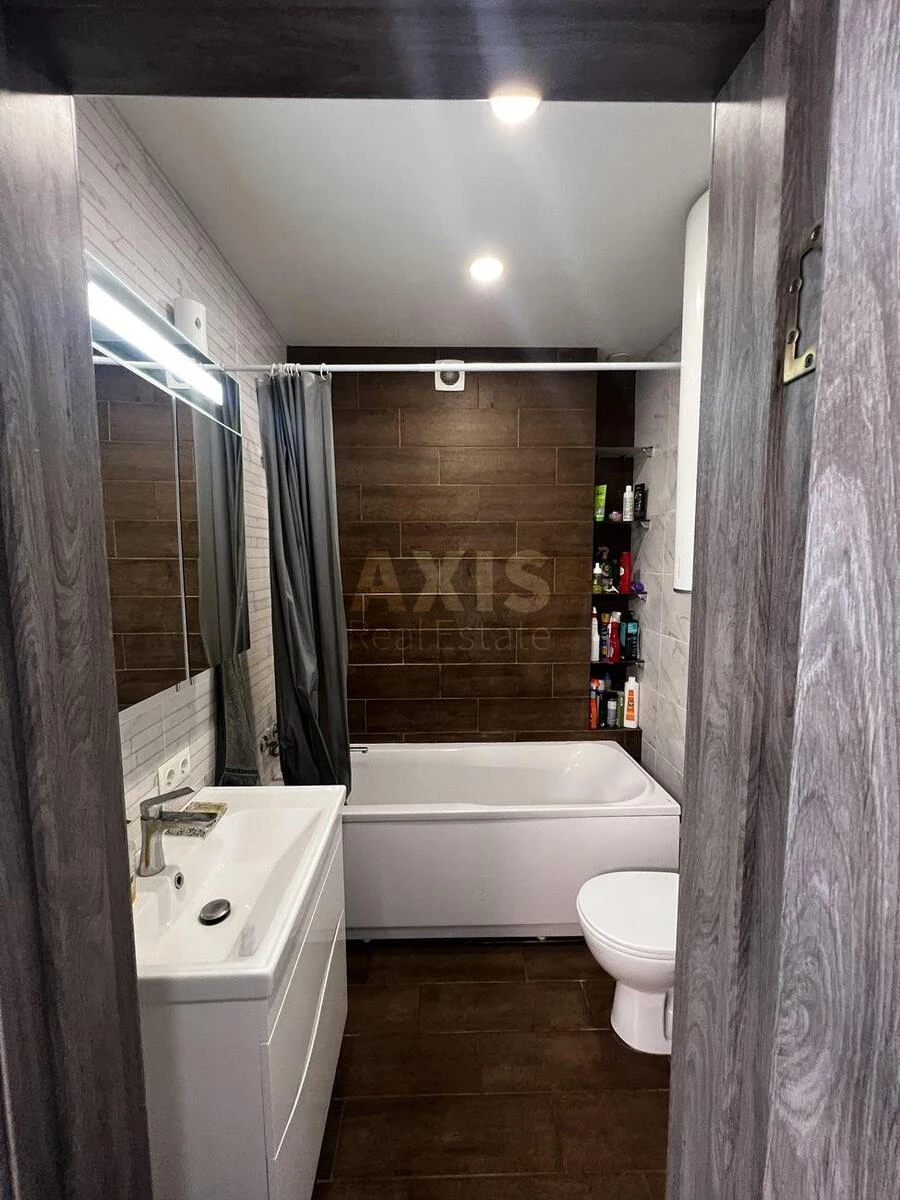 1k apartment vul. Radystiv 326840712