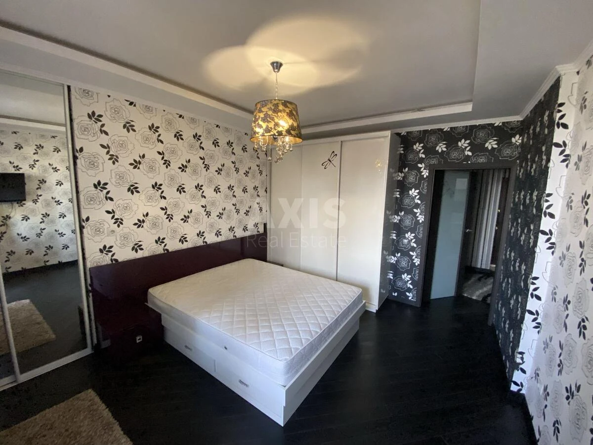 2k apartment vul. Golosii'vs'ka 13Б697914