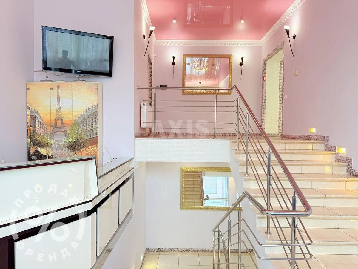 Trade object pr-t Volodimira Іvasyuka 4, 212m2617063