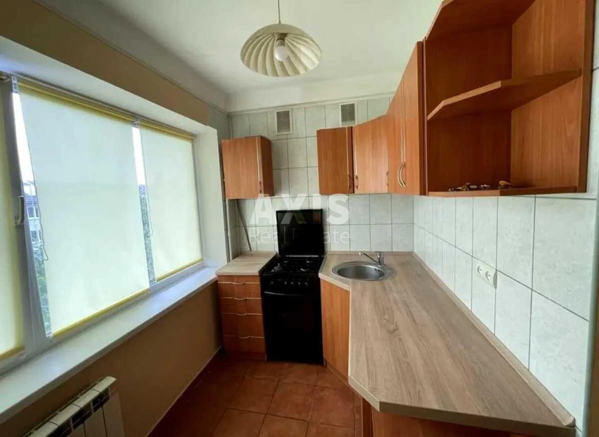 1k apartment pr. Voskresenskyy 15B69536