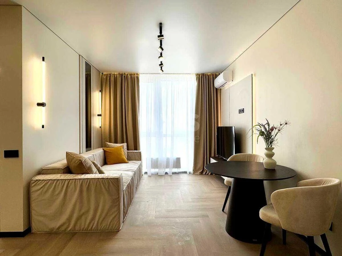 1k apartment vul. Prychal'na 10712922