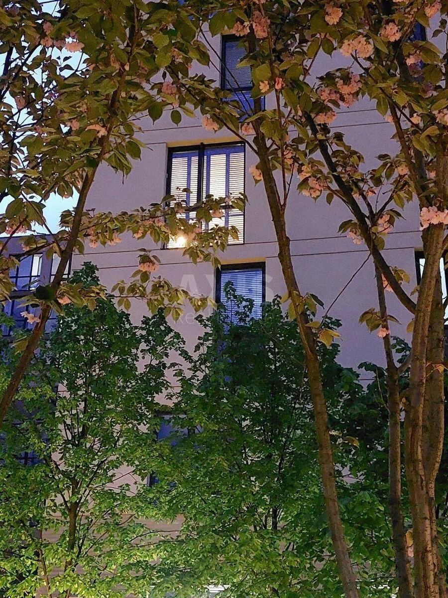 2k apartment vul. Saljutna 2Б6876816