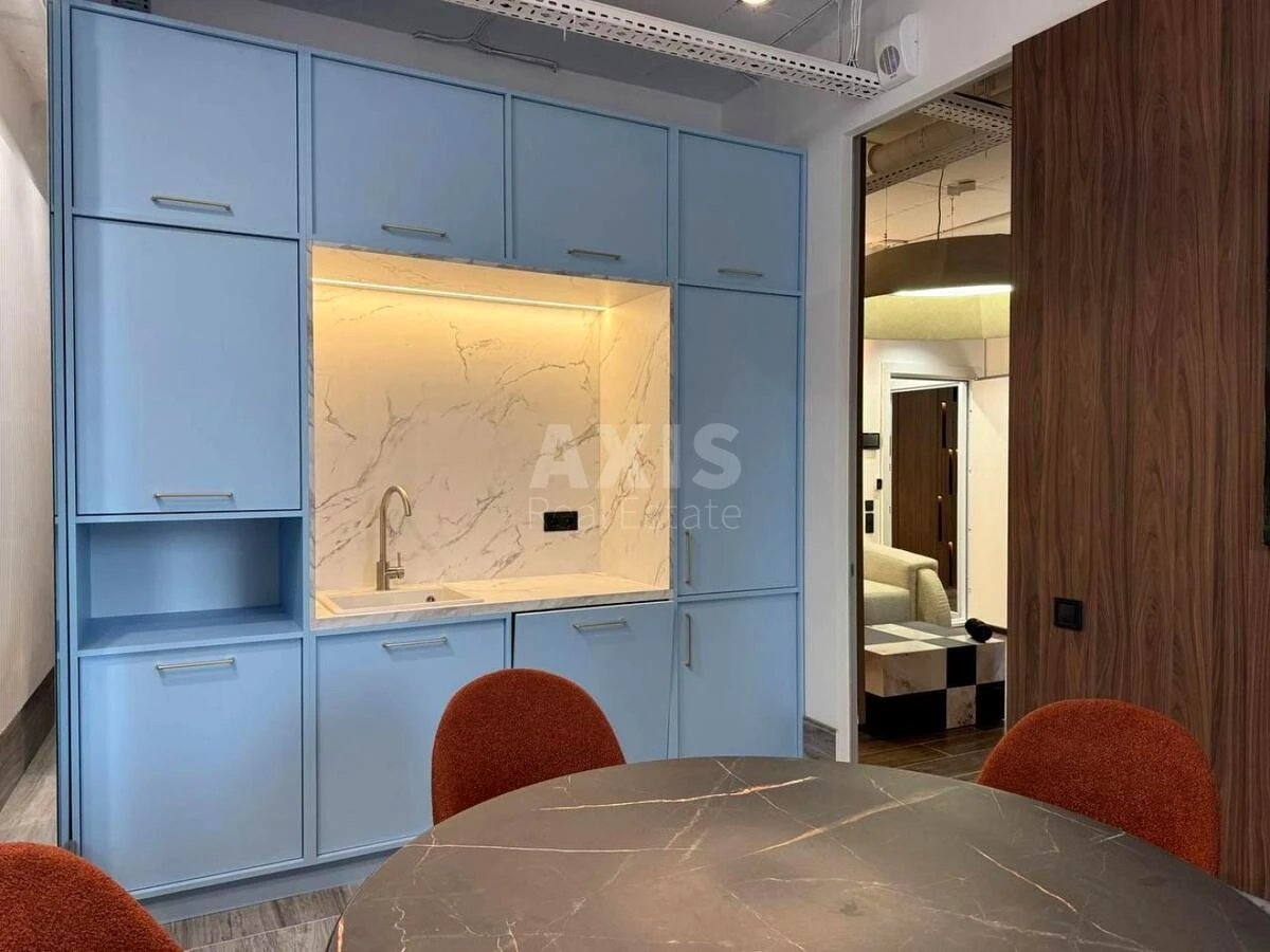 Office vul. Bul'varno-Kudrjavs'ka 15Є, 180m2593259